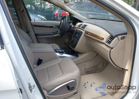 2011 Mercedes-Benz R 350 4Matic from USA, damaged, VIN 4JGCB6FE5BA116493